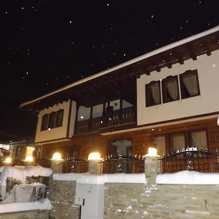 Dragoevata Kashta Gæstehus 3*