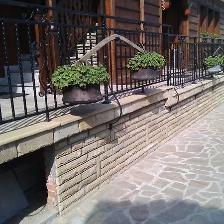 Dragoevata Kashta Gæstehus 3*